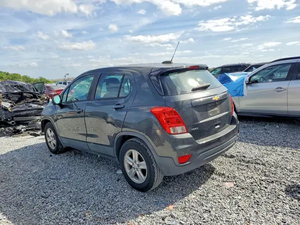 3GNCJKSB8KL308275 2019 CHEVROLET TRAX - Image 2