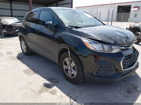 3GNCJKSB8KL357363 2019 CHEVROLET TRAX - Image 1