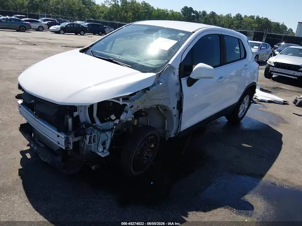 3GNCJKSB8KL405170 2019 CHEVROLET TRAX - Image 2