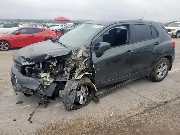 3GNCJKSB8LL112466 2020 CHEVROLET TRAX - Image 1