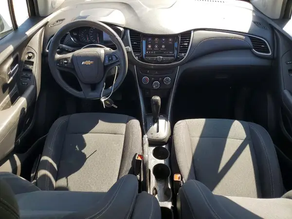 3GNCJKSB8LL117859 2020 CHEVROLET TRAX - Image 8