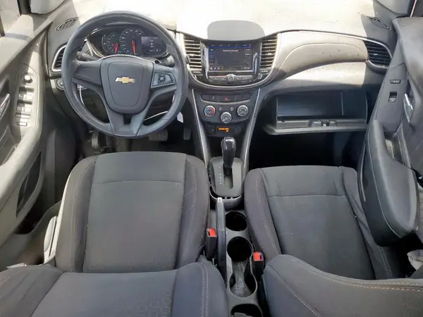 3GNCJKSB8LL144365 2020 CHEVROLET TRAX - Image 8