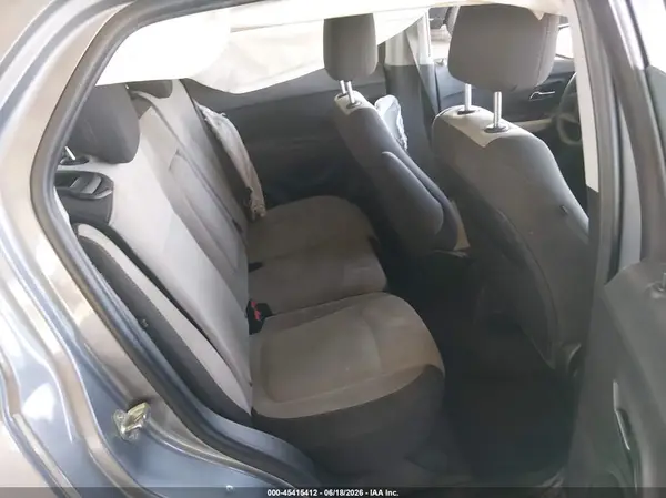 3GNCJKSB8LL148125 2020 CHEVROLET TRAX - Image 8