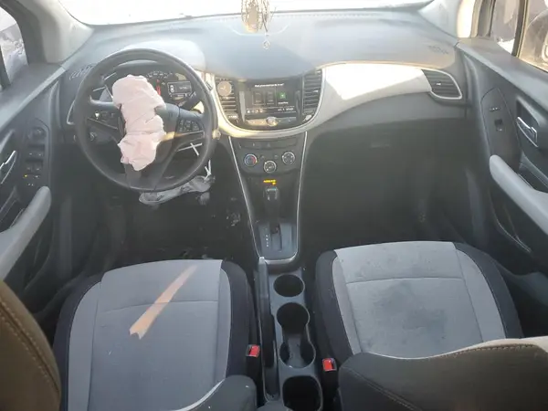 3GNCJKSB8LL166639 2020 CHEVROLET TRAX - Image 8