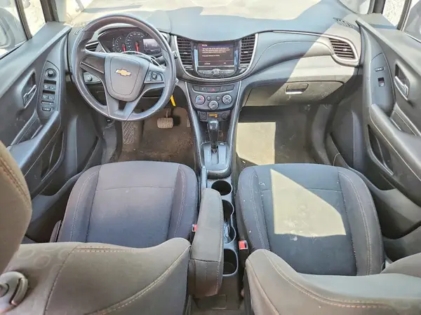 3GNCJKSB8LL172490 2020 CHEVROLET TRAX - Image 8