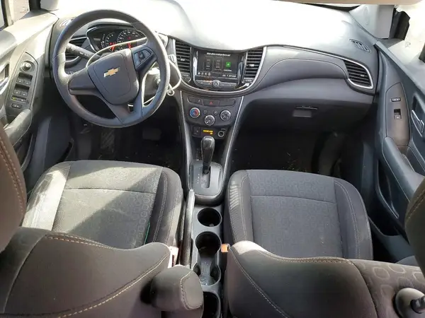 3GNCJKSB8LL174255 2020 CHEVROLET TRAX - Image 8