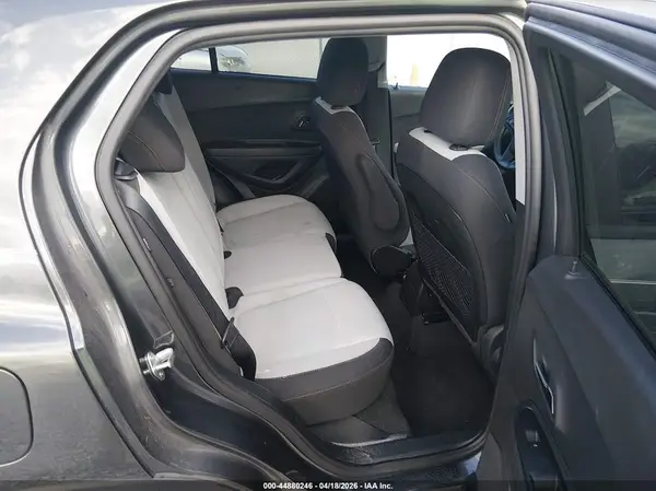 3GNCJKSB8LL190200 2020 CHEVROLET TRAX - Image 8