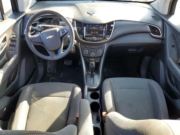 3GNCJKSB8LL217251 2020 CHEVROLET TRAX - Image 8