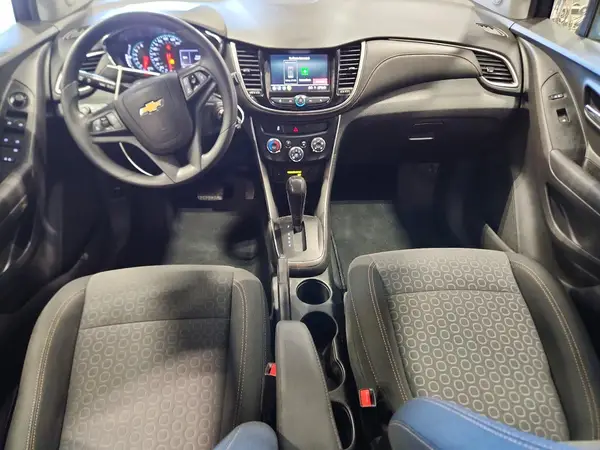 3GNCJKSB8LL231957 2020 CHEVROLET TRAX - Image 8
