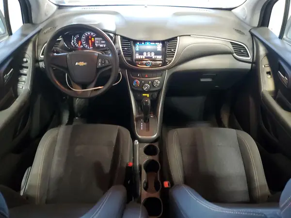 3GNCJKSB8LL277580 2020 CHEVROLET TRAX - Image 8