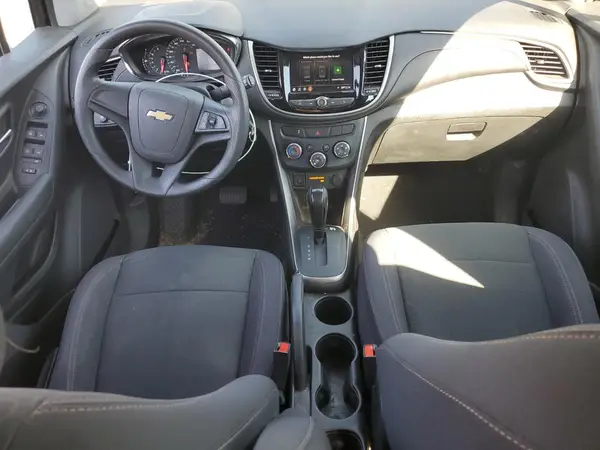 3GNCJKSB8LL332674 2020 CHEVROLET TRAX - Image 8