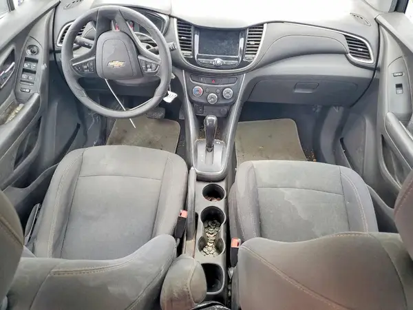 3GNCJKSB8LL340497 2020 CHEVROLET TRAX - Image 8