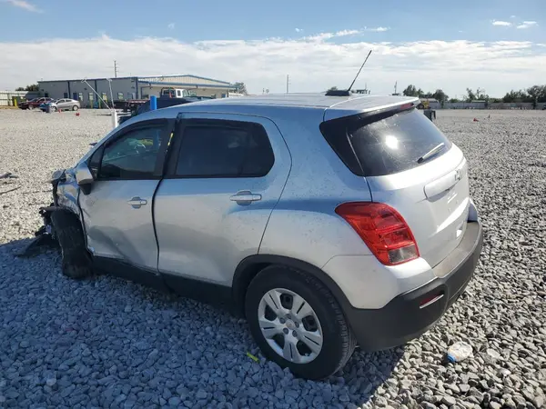3GNCJKSB9GL127404 2016 CHEVROLET TRAX - Image 2