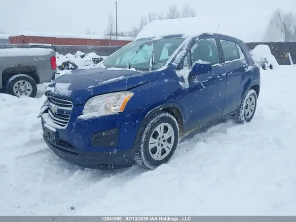3GNCJKSB9GL137947 2016 CHEVROLET TRAX - Image 2
