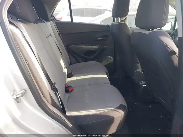 3GNCJKSB9GL149161 2016 CHEVROLET TRAX - Image 8