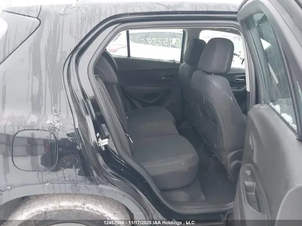3GNCJKSB9GL166395 2016 CHEVROLET TRAX - Image 8