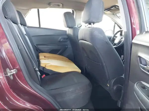 3GNCJKSB9GL233173 2016 CHEVROLET TRAX - Image 8