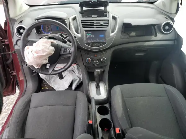 3GNCJKSB9GL239085 2016 CHEVROLET TRAX - Image 8