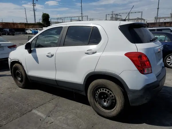 3GNCJKSB9GL266240 2016 CHEVROLET TRAX - Image 2