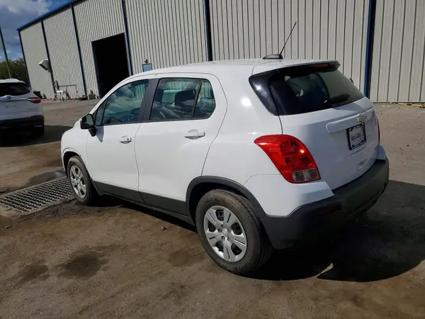 3GNCJKSB9GL267369 2016 CHEVROLET TRAX - Image 2
