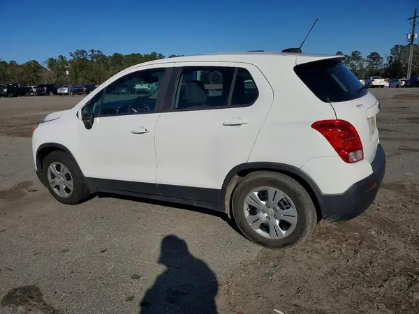 3GNCJKSB9GL272300 2016 CHEVROLET TRAX - Image 2
