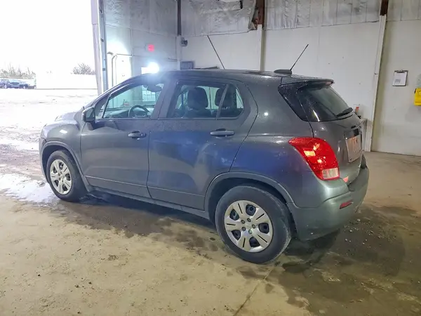 3GNCJKSB9GL274094 2016 CHEVROLET TRAX - Image 2