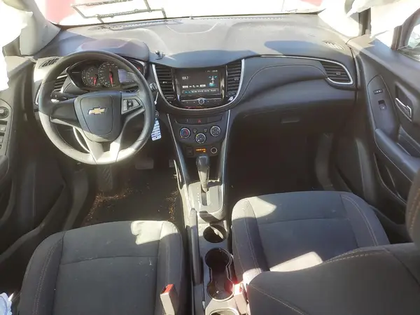 3GNCJKSB9HL134368 2017 CHEVROLET TRAX - Image 8