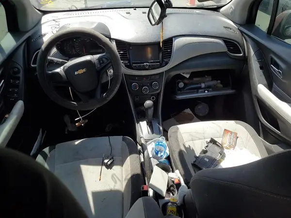 3GNCJKSB9HL174515 2017 CHEVROLET TRAX - Image 8