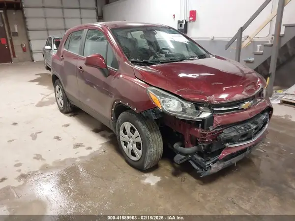 3GNCJKSB9HL174725 2017 CHEVROLET TRAX - Image 1