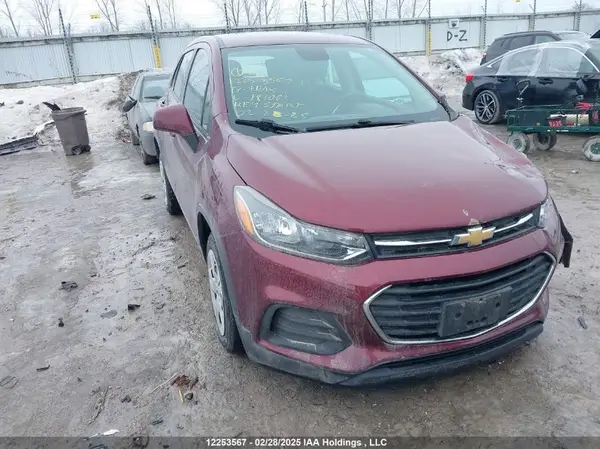 3GNCJKSB9HL181061 2017 CHEVROLET TRAX - Image 1