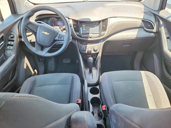 3GNCJKSB9HL182470 2017 CHEVROLET TRAX - Image 8