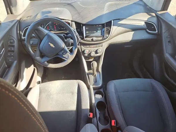 3GNCJKSB9HL187765 2017 CHEVROLET TRAX - Image 8
