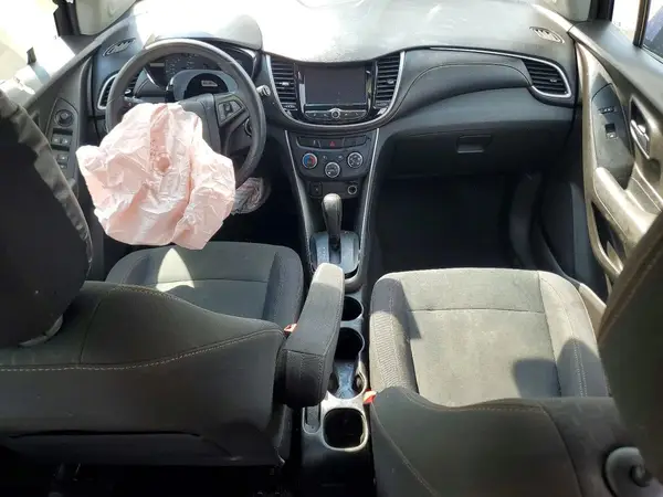 3GNCJKSB9HL192884 2017 CHEVROLET TRAX - Image 8