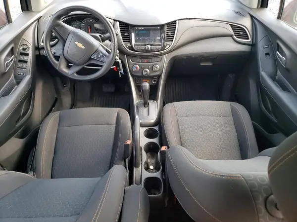 3GNCJKSB9HL226869 2017 CHEVROLET TRAX - Image 8
