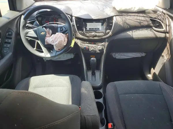 3GNCJKSB9HL233353 2017 CHEVROLET TRAX - Image 8