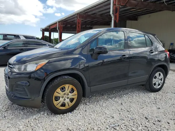 3GNCJKSB9HL260942 2017 CHEVROLET TRAX - Image 1