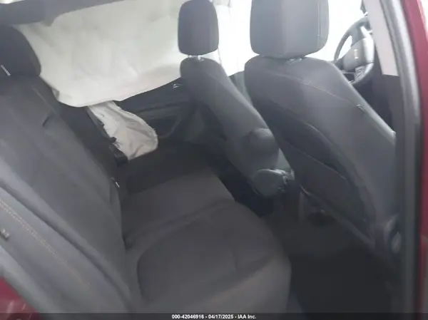 3GNCJKSB9HL273738 2017 CHEVROLET TRAX - Image 8