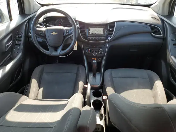 3GNCJKSB9HL284948 2017 CHEVROLET TRAX - Image 8