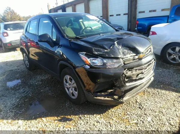 3GNCJKSB9HL287249 2017 CHEVROLET TRAX - Image 1