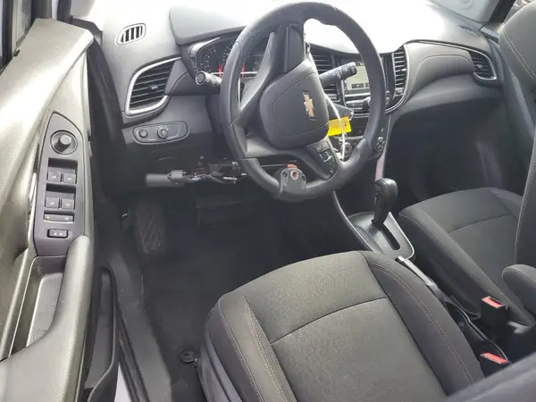 3GNCJKSB9HL289647 2017 CHEVROLET TRAX - Image 8