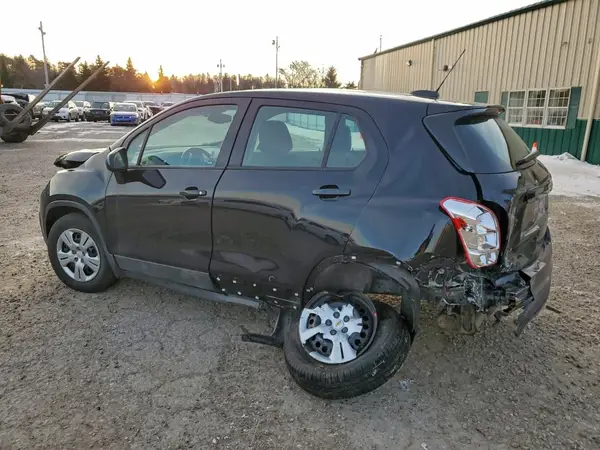 3GNCJKSB9JL197685 2018 CHEVROLET TRAX - Image 2