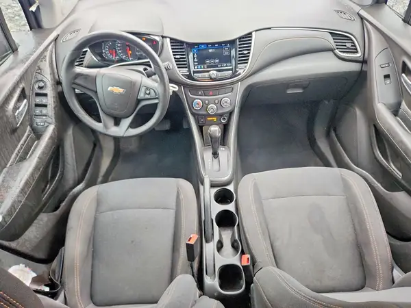 3GNCJKSB9JL226974 2018 CHEVROLET TRAX - Image 8