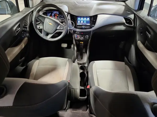 3GNCJKSB9JL287175 2018 CHEVROLET TRAX - Image 8