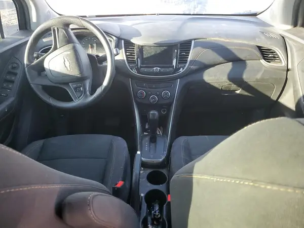 3GNCJKSB9JL345186 2018 CHEVROLET TRAX - Image 8