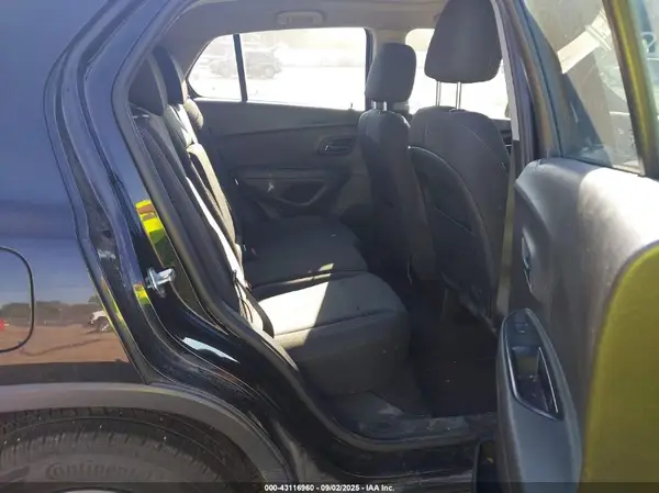3GNCJKSB9JL347259 2018 CHEVROLET TRAX - Image 8