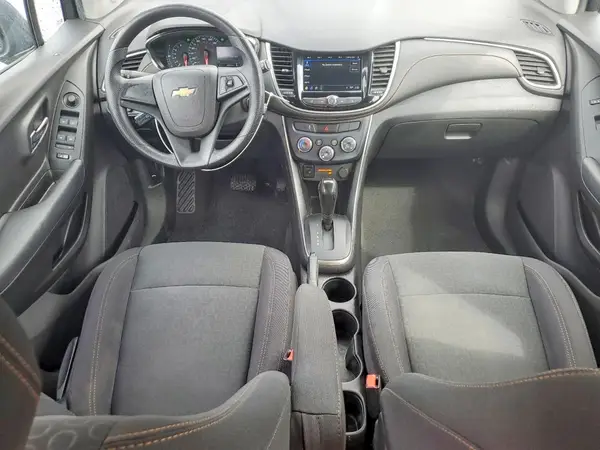 3GNCJKSB9JL391925 2018 CHEVROLET TRAX - Image 8