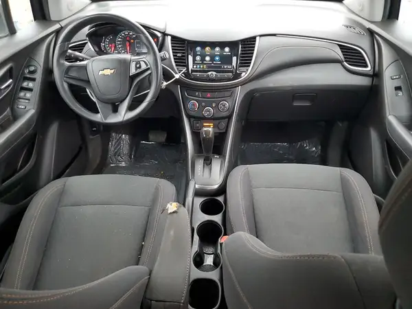 3GNCJKSB9JL400493 2018 CHEVROLET TRAX - Image 8