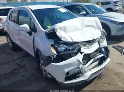 3GNCJKSB9KL118579 2019 CHEVROLET TRAX