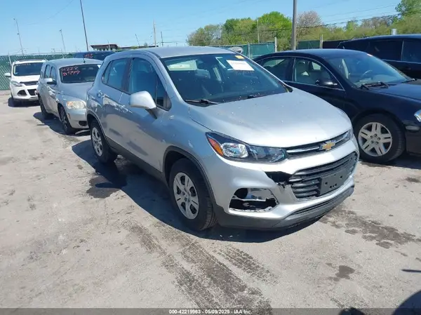 3GNCJKSB9KL163019 2019 CHEVROLET TRAX - Image 1