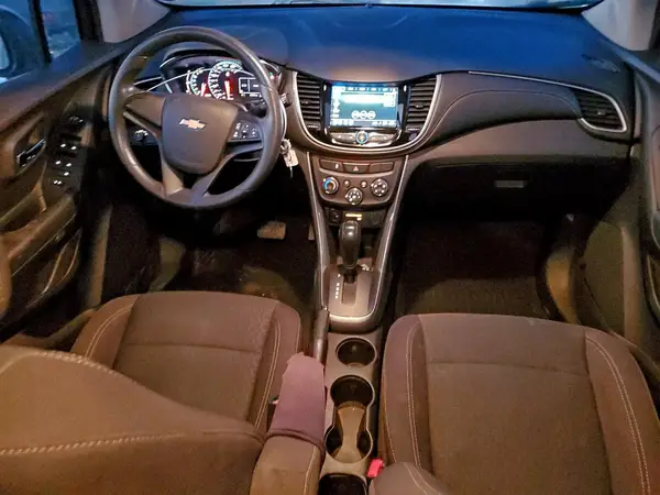 3GNCJKSB9KL164509 2019 CHEVROLET TRAX - Image 8